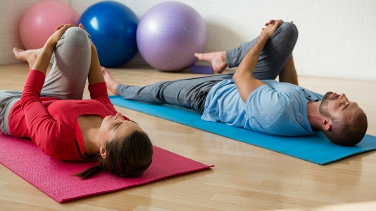 Dor nas costas exercícios lombares benefícios de ioga