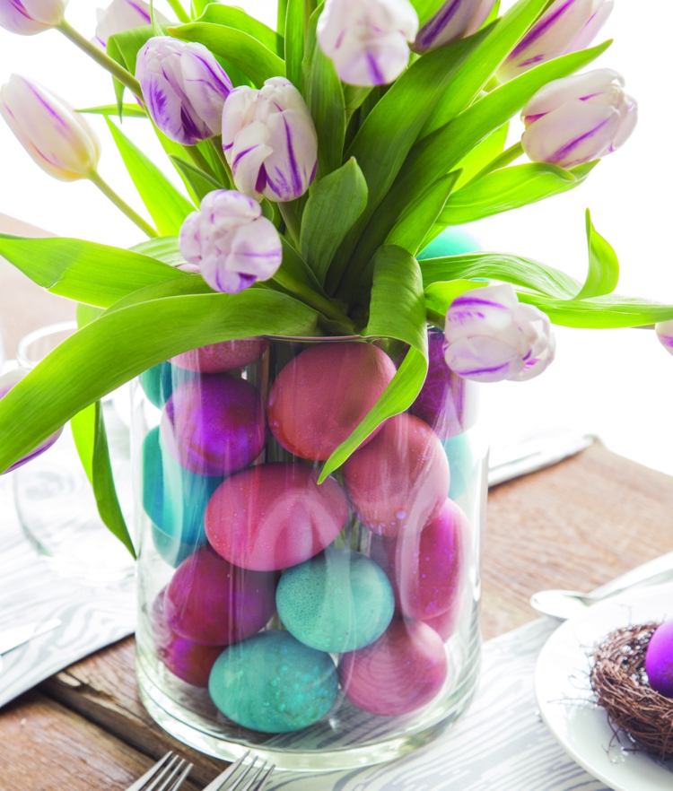 decoração de páscoa vaso de vidro-páscoa-ovos-rosa-azul-tulipas