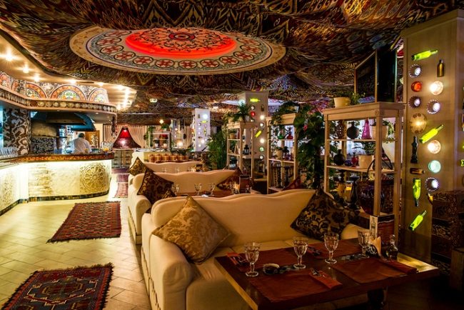 restaurante lounge design exótico ambiente oriental