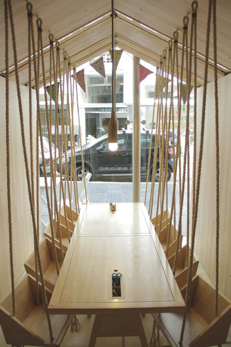 restaurante balanços mesa infantil lápis de cor artesanato canto buenos aires
