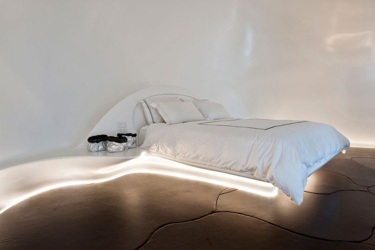 quarto-branco-cama-indurekte-iluminação-casulo-orgânico