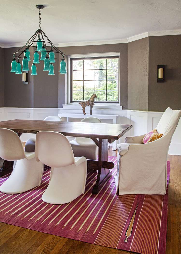 retro-look-design-classic-pantone-chair-white-dining room
