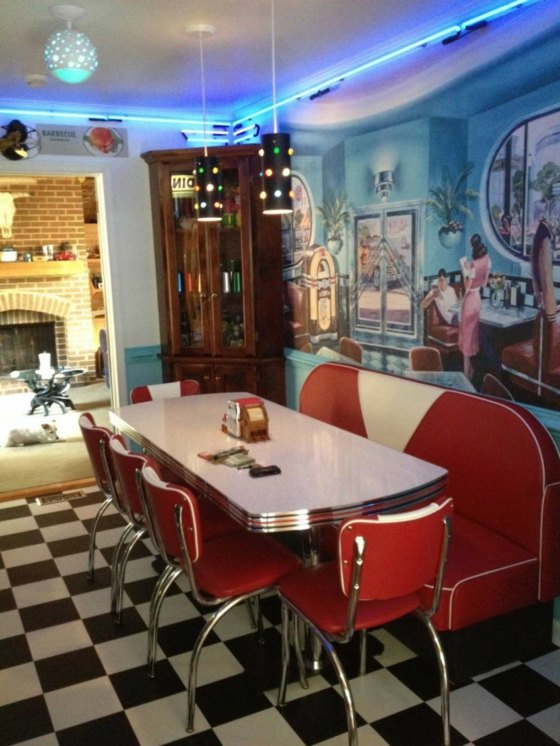 Retro-style-kitchen-sitting-table-with-red-upholstery