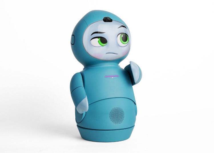 Brinquedo realista em forma de robôs para crianças que expressa emoções e dá aulas semanais