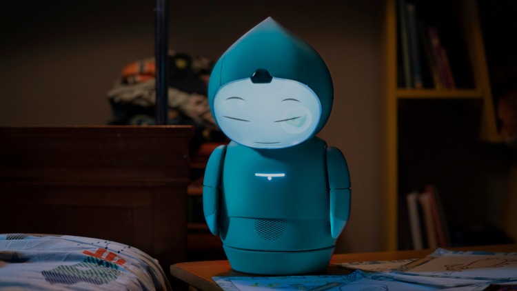 Simule o estado de sono de um brinquedo robotizado durante a noite