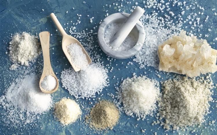 Dicas de culinária com baixo teor de sal para uma dieta saudável