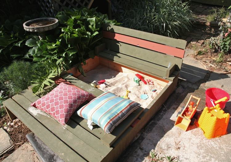 auto-construção-caixa de areia-tampa-tábuas de madeira-verde-vermelho-jogar travesseiros-praia-brinquedos