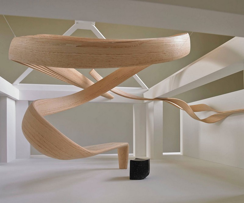 Desk-wood-modern-design-futuristic-ideas