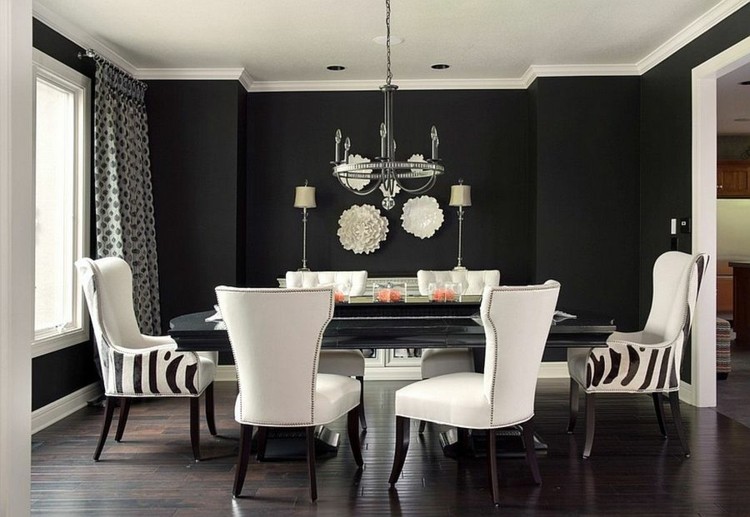 móveis de design em preto e branco para sala de jantar poltrona com listras claras em formato de coroa