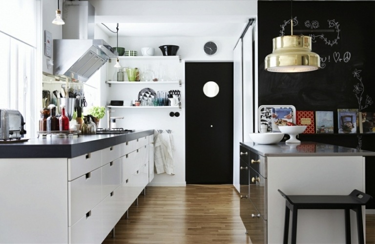 cor da parede preto moderno interior acentuado parede aço da cozinha