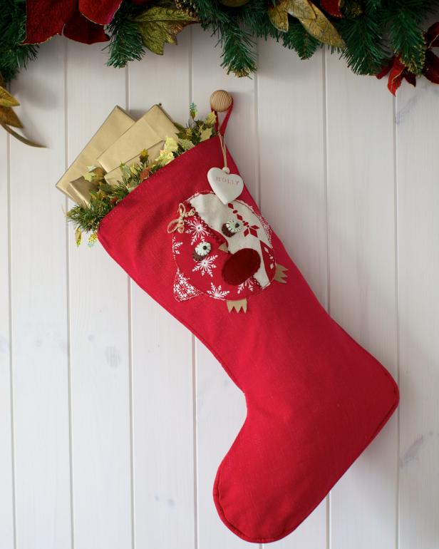 meia de natal decorar cachorro costura botões guirlanda de natal vermelha