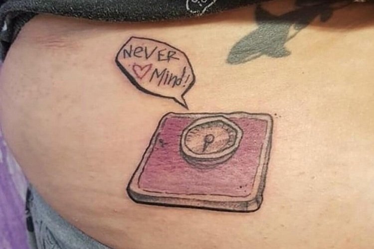 Tendência de tatuagem positiva corporal 2021 Tatuagens de amor próprio