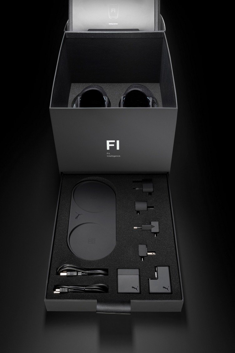 sapatos inteligentes puma sem cadarços para atletas com ajuste de telefones celulares para um melhor ajuste