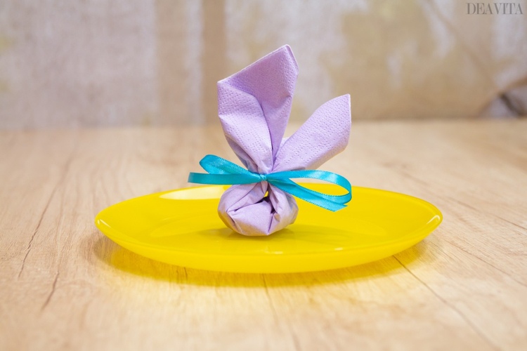 Faça você mesmo um pequeno presente de Páscoa cheio de doces
