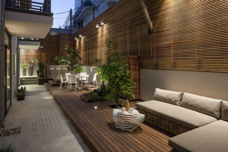 Tela de privacidade feita de madeira-jardim-moderno-jardim-móveis-design-estofamento-cidade-apartamento