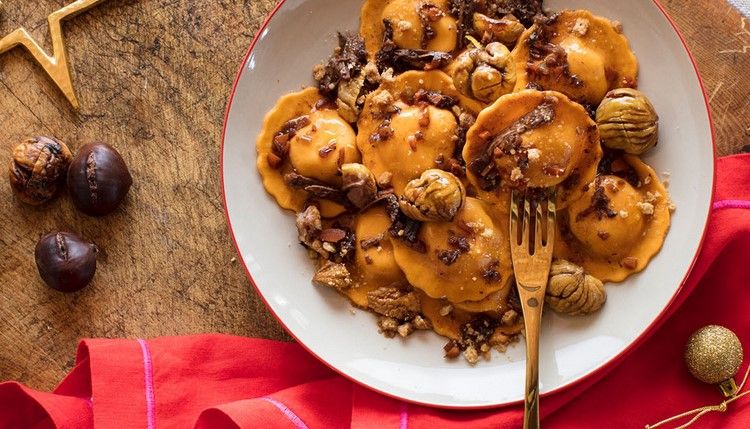 Ravioles doces de castanhas cristalizadas nozes natal