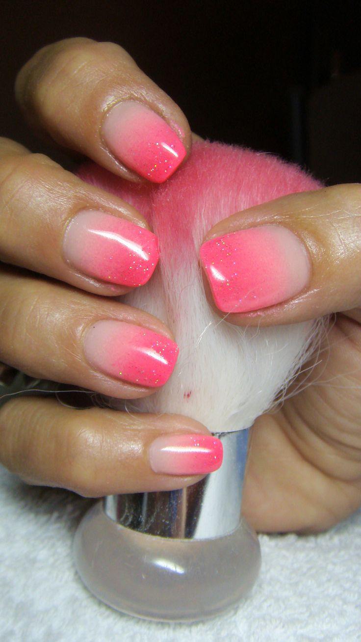 ombre-nail-design-yourself-pink-white-glitter-vernish