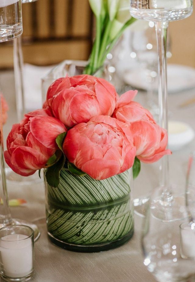 decoração de mesa de verão peônias rosa recepção de casamento