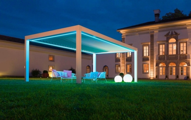 Proteção solar-terraço-cobertura-pérgola-autônomo-iluminação-LED