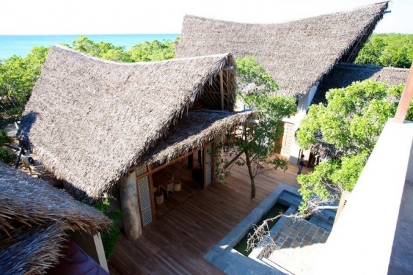 Casas de férias com telhado de duas águas Elementos tradicionais