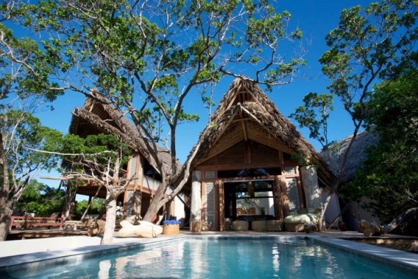Destinos turísticos na África Villa de luxo na ilha de Vamizi em Suluwilo com piscina