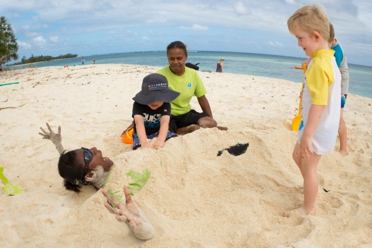 jogos-praia-escavação-escavação-areia-pais