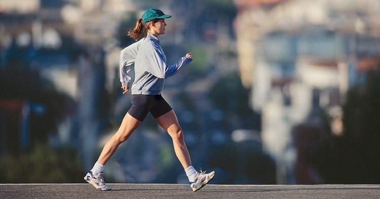 Perder peso Andar é mais eficaz do que correr