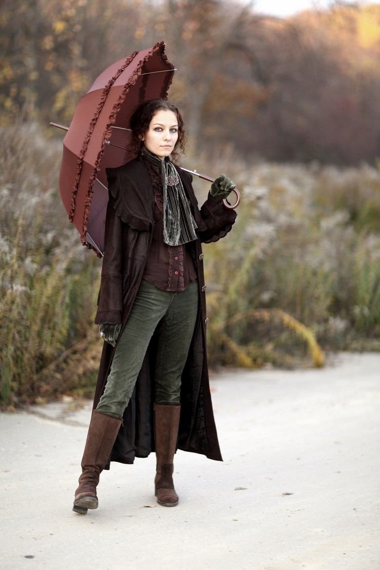 roupas-steampunk-mulheres-calças-casaco-guarda-chuva