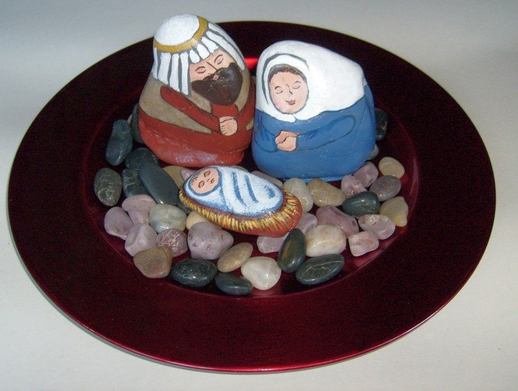 pintura pedras berço decoração de natal diy jesus maria prato