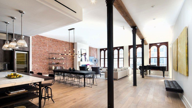 sala de estar moderna e pilar na sala de estar decorada no estilo boho