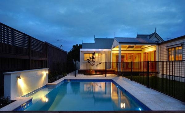 projeto piscina iluminação suave parede linda casa