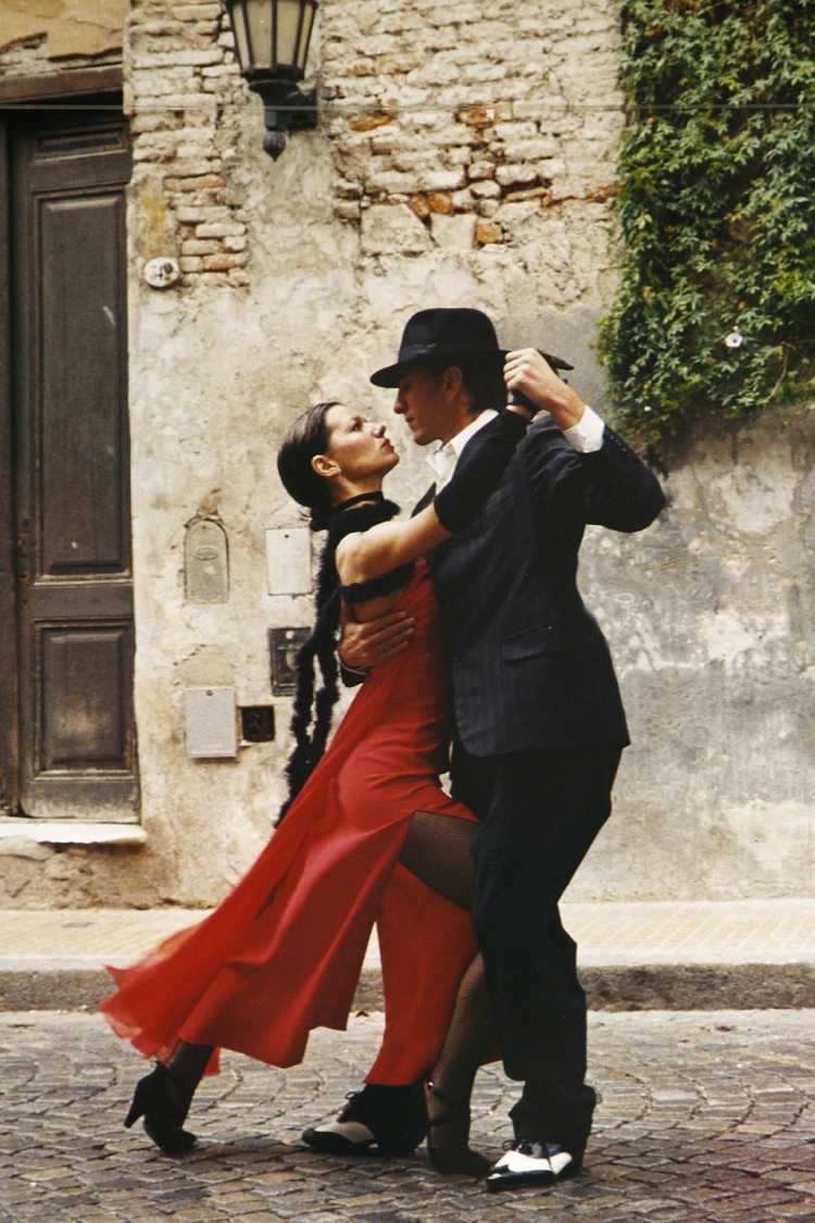 dance-aprenda-dance-sapatos-tradicional-folk-dance-latino-americana