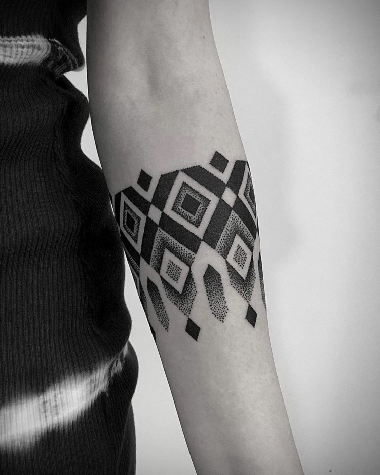 Toe Loop Tattoo Studio Berlim Unterarm-Tattoo Mulheres tatuagem tendências 2020