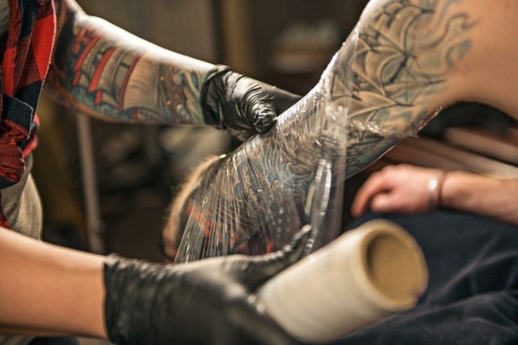 Alter Schwan Tattoo Studio Berlim melhor tatuador Alemanha tendências de tatuagem em 2020