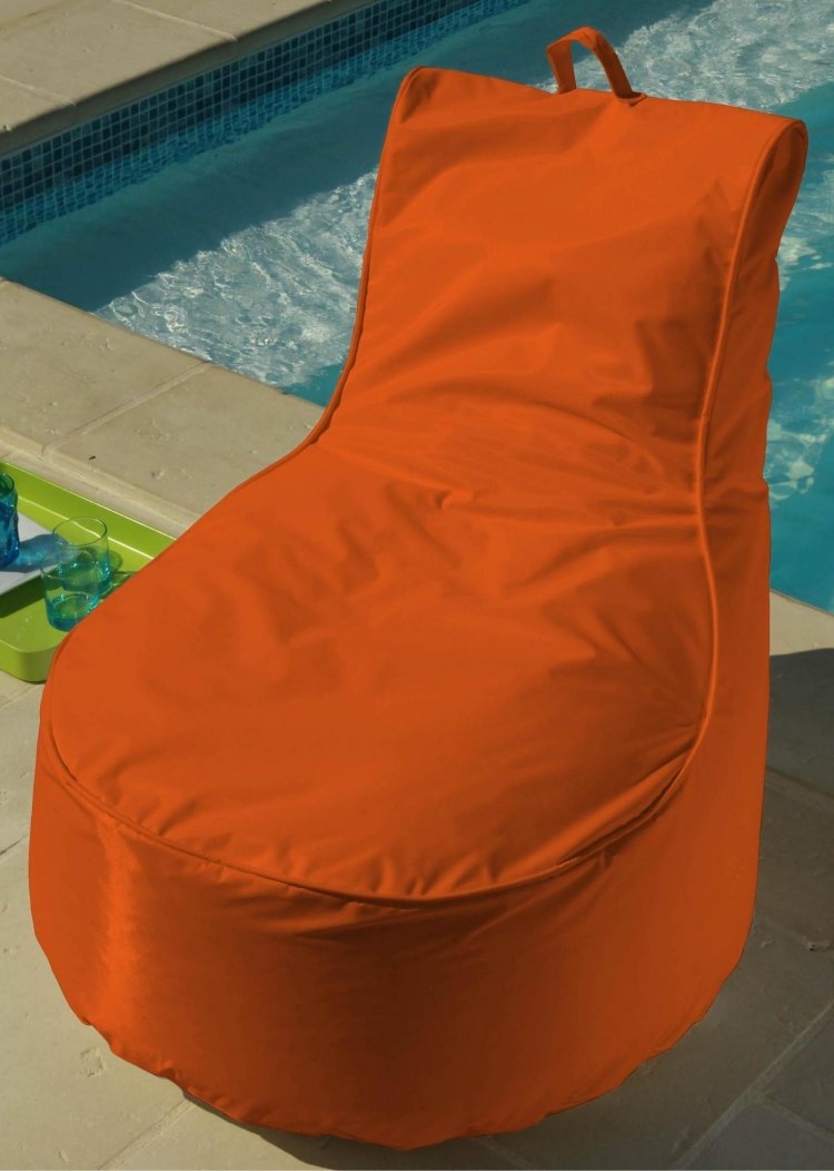 terraço-mobiliário-design-beanbag-poll-pool-water-repelente-laranja