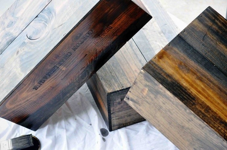 mesa-vinho-engradados-construir-cabeceira-engradados de madeira-verniz