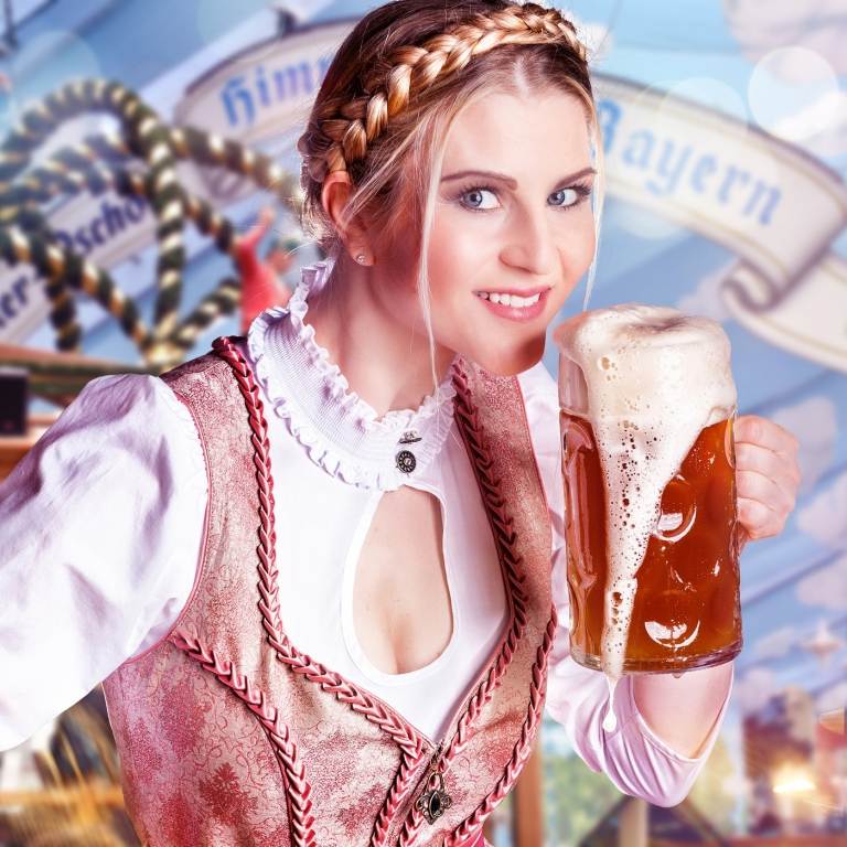 Corpete do Dirndl Oktoberfest 2019 em rosa com blusa Froschgoscherl dirndl de gola alta