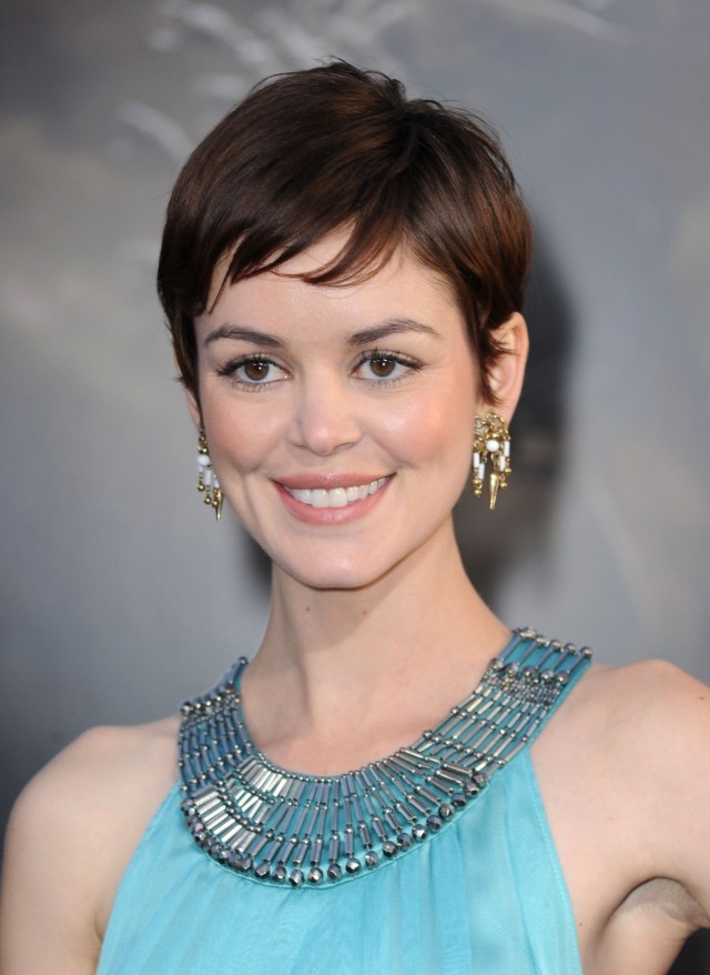 pixie-hair-pony-short-zora-nehetner