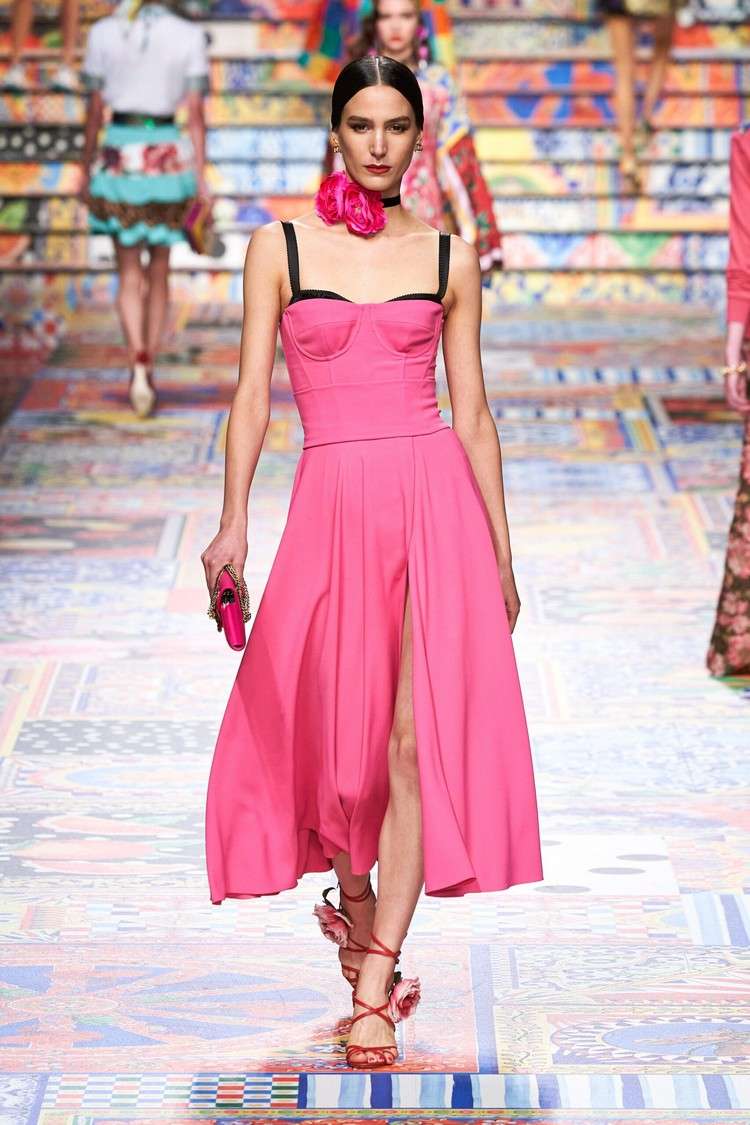 Cores neon combinam roupas rosa neon cores da tendência primavera verão 2021