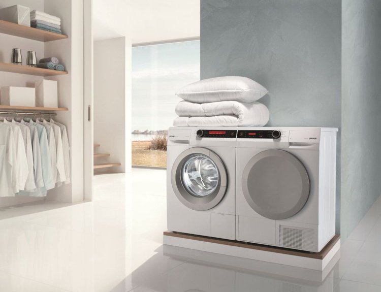 Secador na máquina de lavar - vestiário - porta deslizante - moderno - adega - aberta