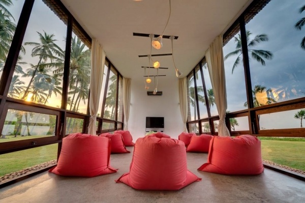 casa praia indonésia lounge