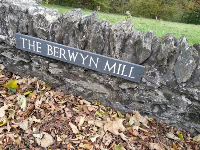 remodelando a paisagem da floresta da casa do berwin mill