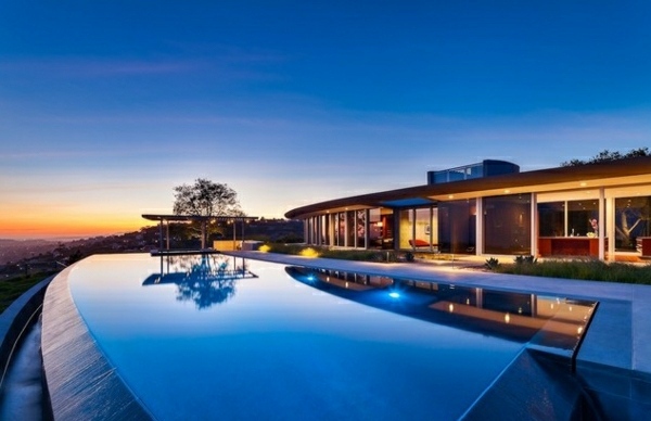 Infinity Swimming Pool House - Idéias de design de jardim