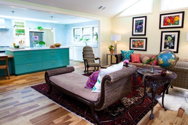 sofá-mobília-oriental-tecidos-coloridos-kelim