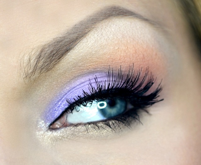 resistente à água-creme-sombra-azul-nuances-ideias-para-o-verão