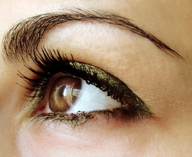 Olhos-em-ouro-bronze-feitos-de-verão-nuances-tendências