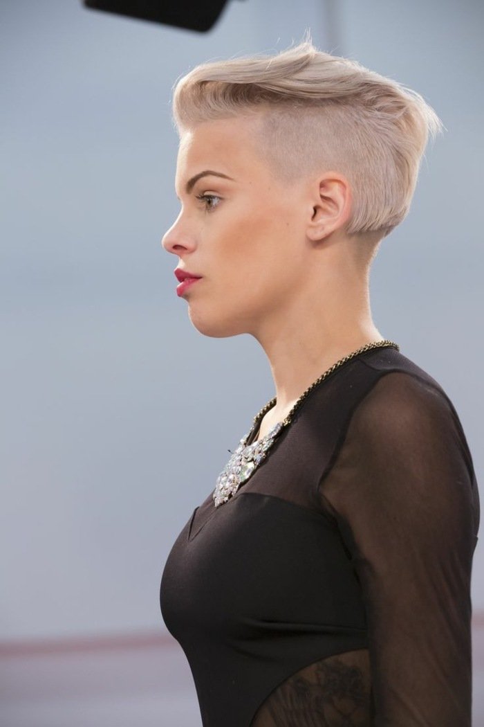 penteados rebaixados loira-penteado curto-tendência moderna