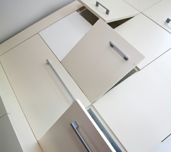 moderno-bege-branco-cozinha-armários-Bartolucci-Arredamenti