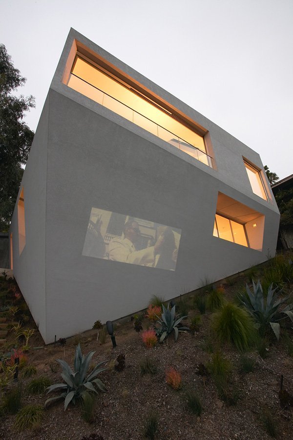 Casa na encosta de Johnston Marklee - noite