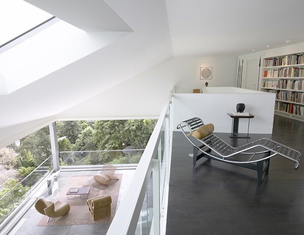 House on Hill de Johnston Marklee Terrace